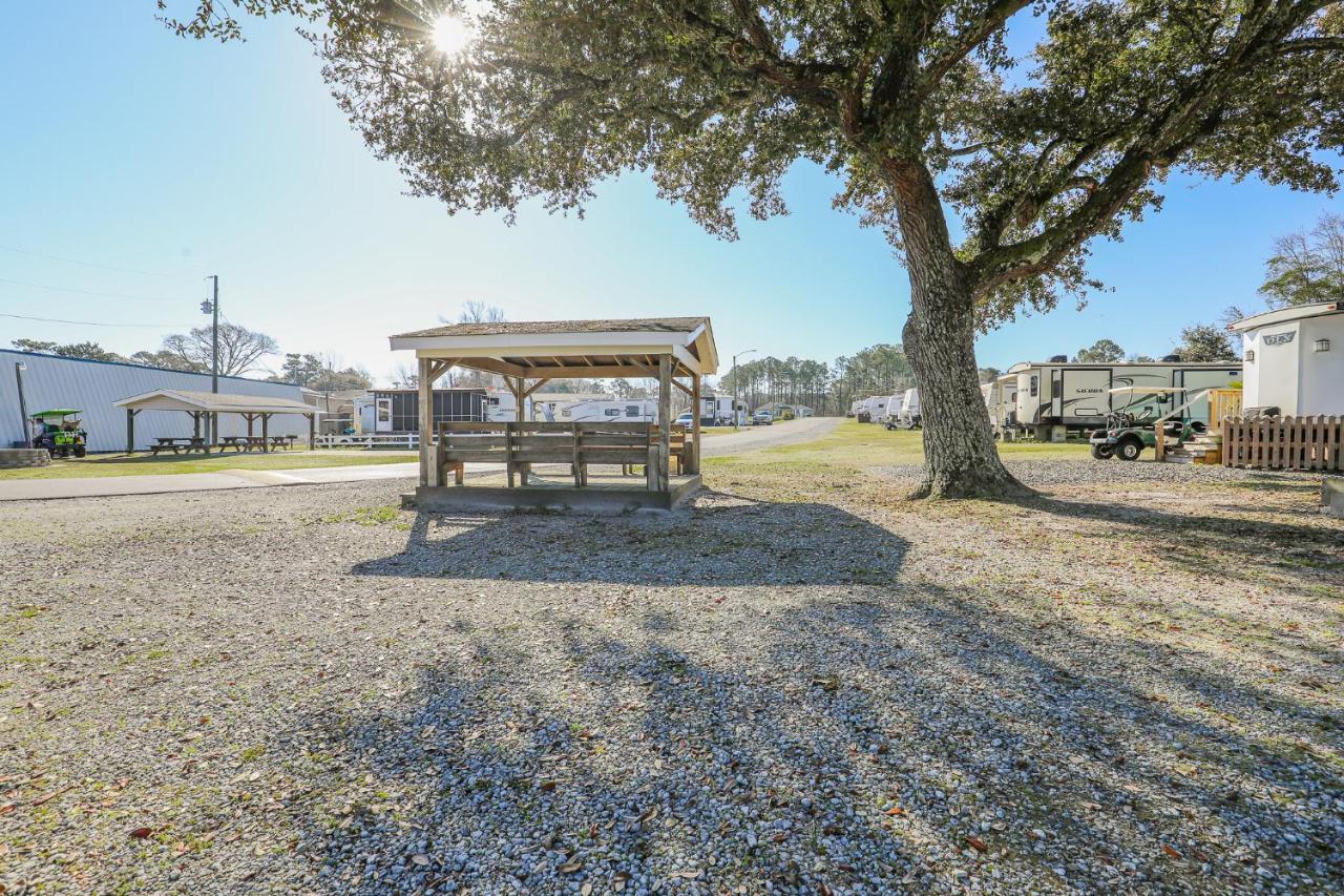 Model Home Near Camp Lejeune With Water View Sneads Ferry エクステリア 写真