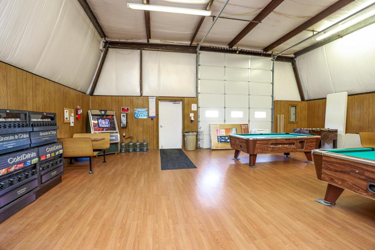 Model Home Near Camp Lejeune With Water View Sneads Ferry エクステリア 写真