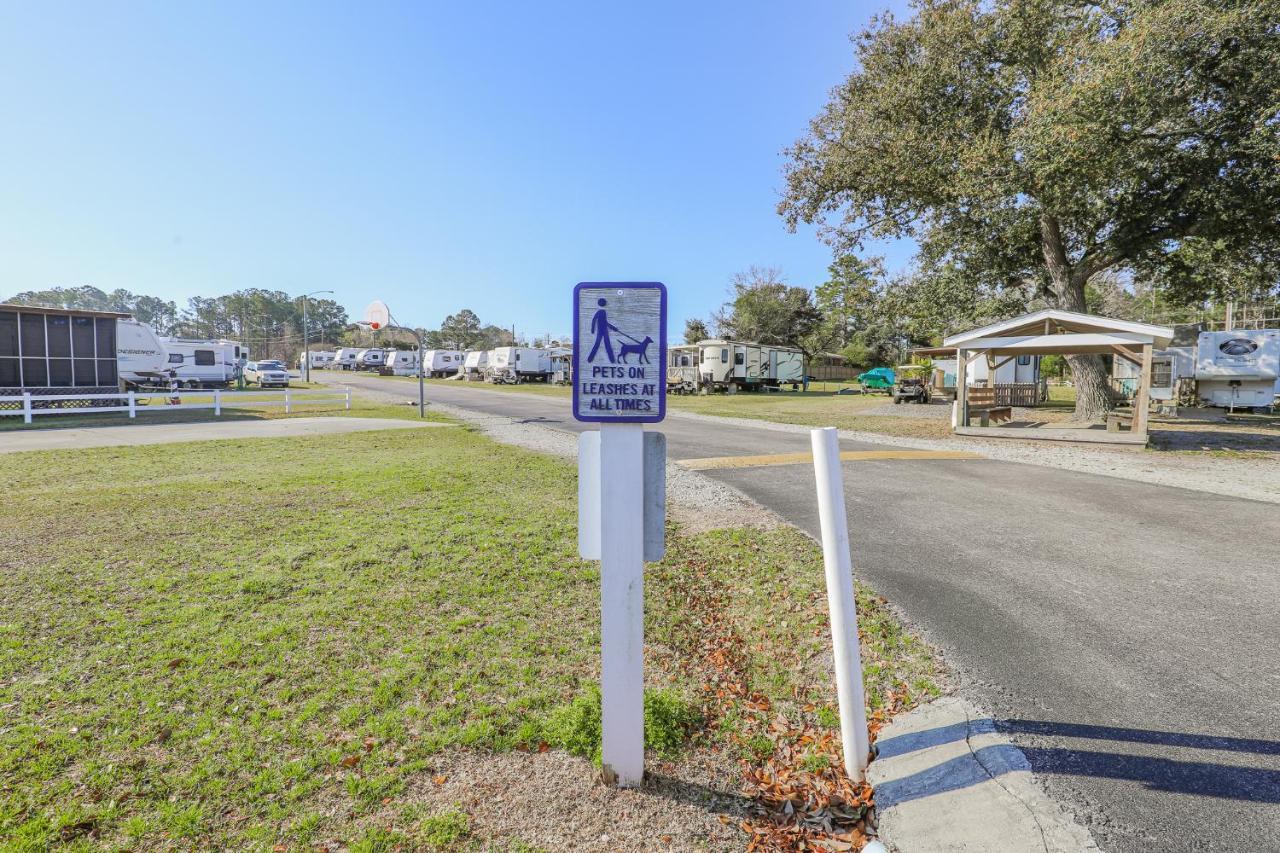 Model Home Near Camp Lejeune With Water View Sneads Ferry エクステリア 写真