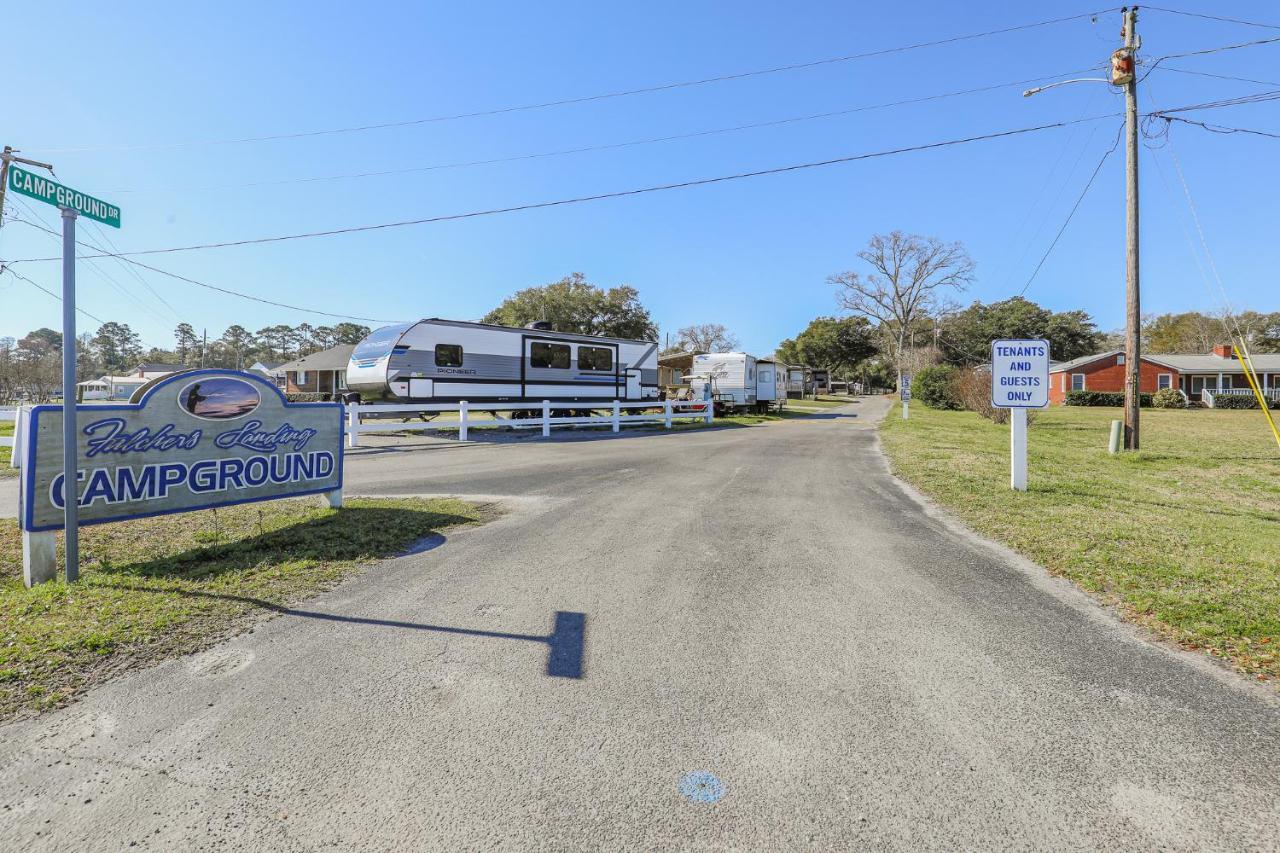 Model Home Near Camp Lejeune With Water View Sneads Ferry エクステリア 写真